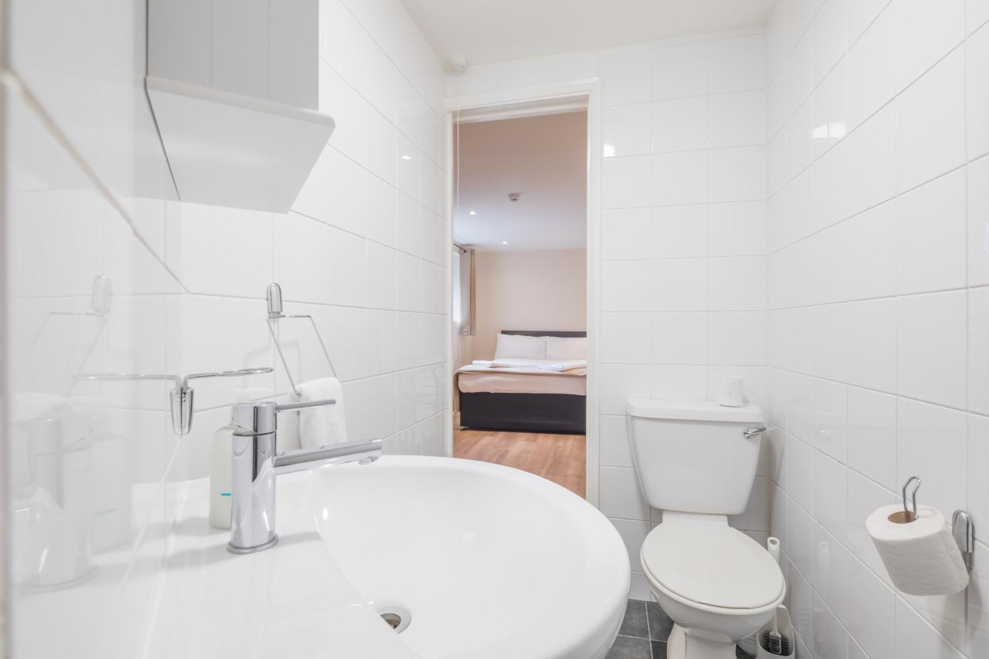 Rasa Sayang House - Self-Check-In Guesthouse Oxford Extérieur photo