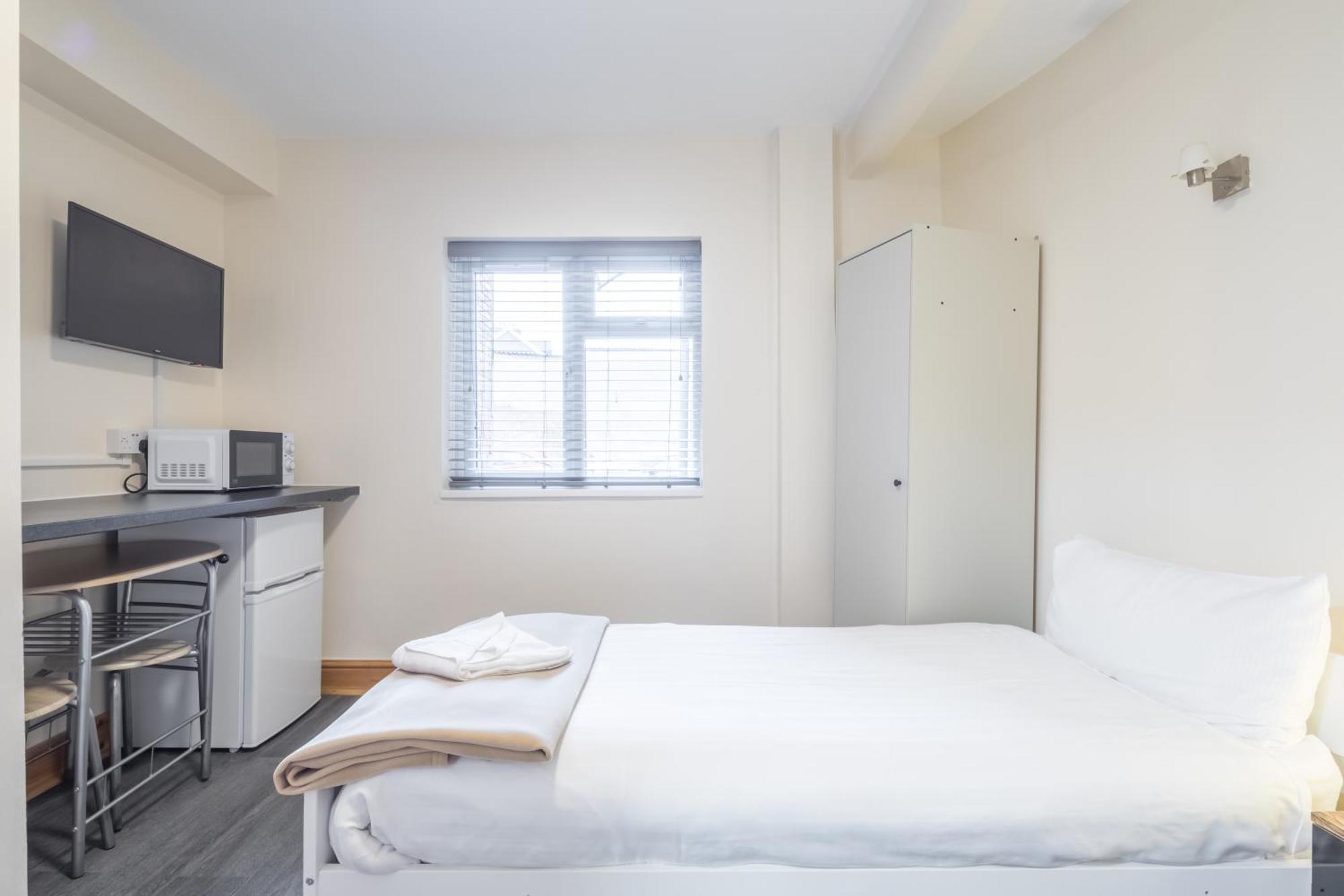 Rasa Sayang House - Self-Check-In Guesthouse Oxford Extérieur photo